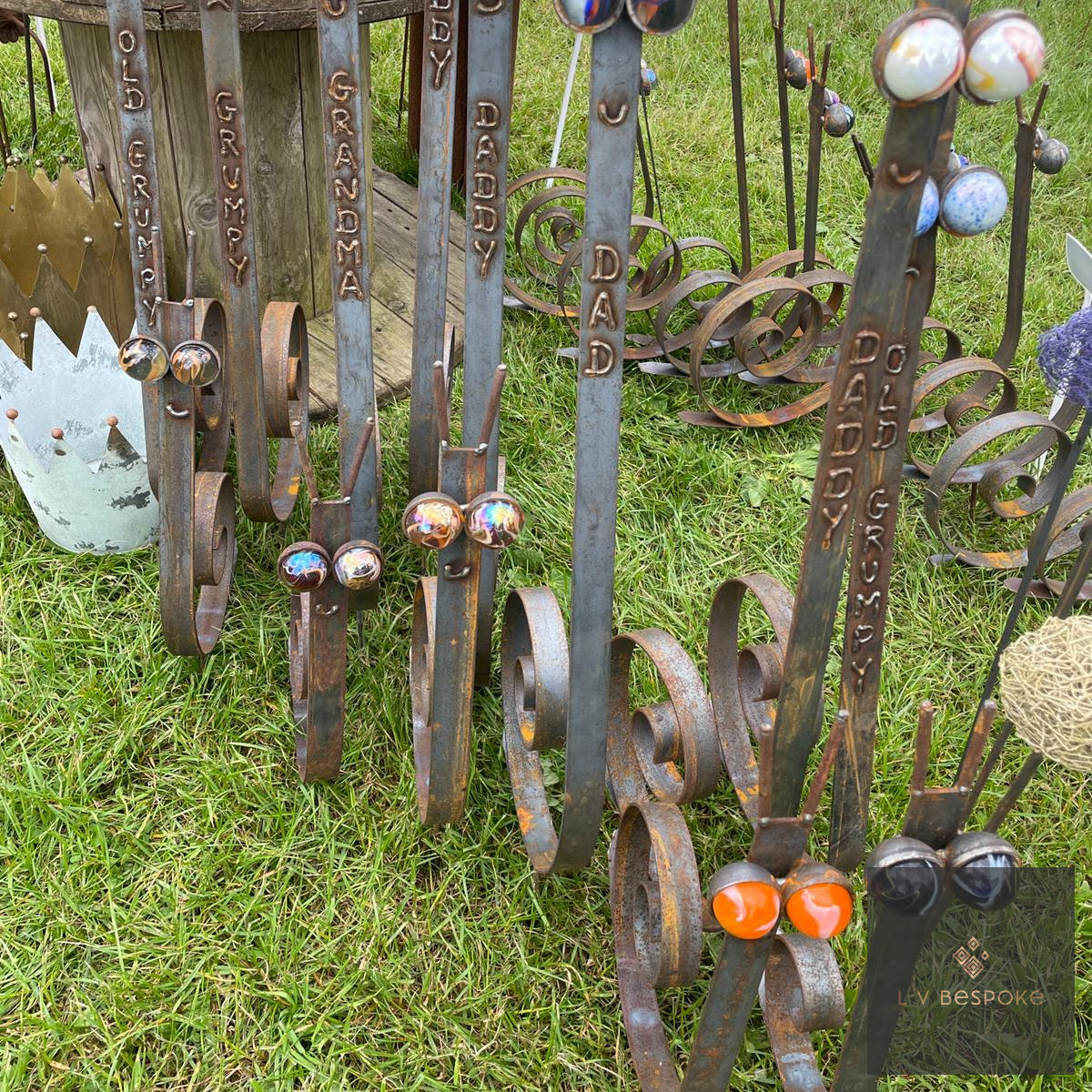 Colourful Fun Snail garden feature - The LVB signature product!