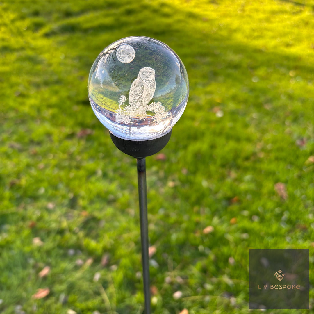 Stunning 3D Orb Decorative Garden Stake - Available in a number of designs.